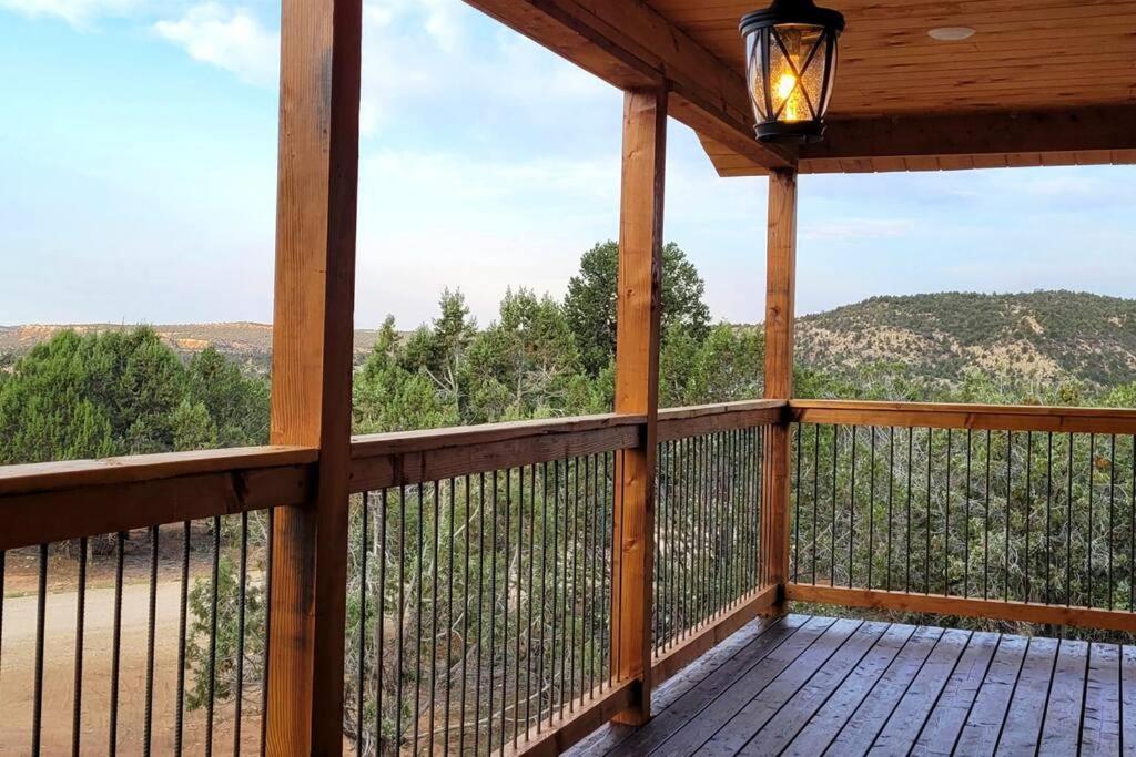 Cliff'S Edge. New Build, Breathtaking Views, Luxury Stay Near Zion Orderville Esterno foto