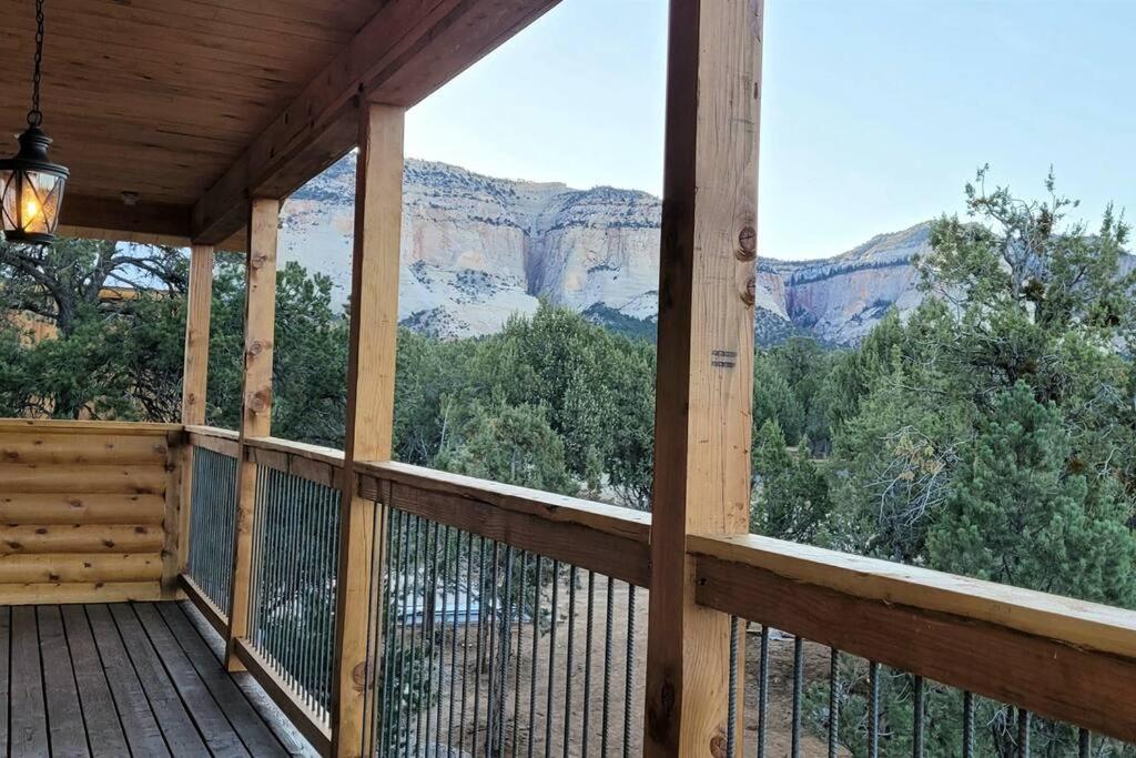 Cliff'S Edge. New Build, Breathtaking Views, Luxury Stay Near Zion Orderville Esterno foto